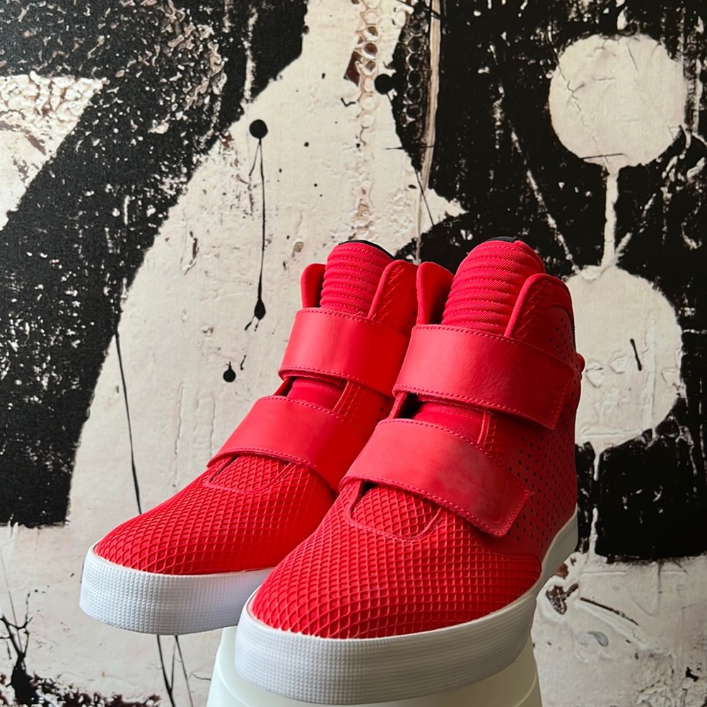 Nike Flystepper 2K3, Red, size 11, brand new (no box)